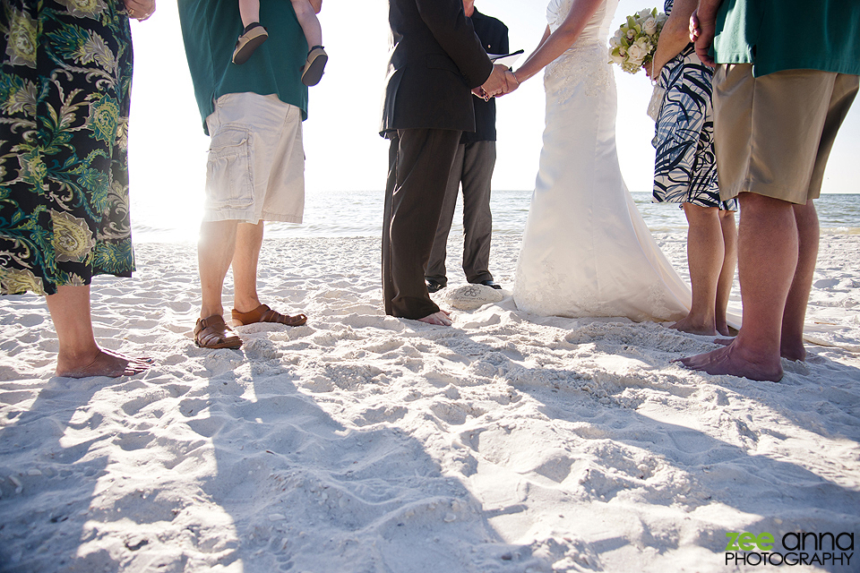 Grys-Tharp-Beach-Wedding-0020