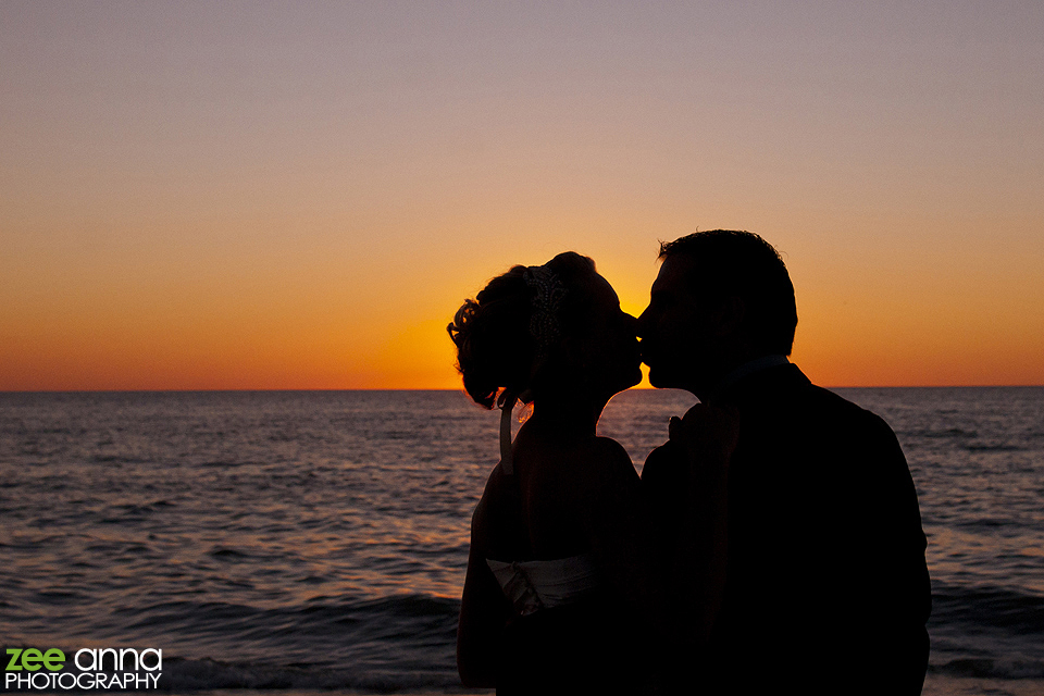 Grys-Tharp-Beach-Wedding-0036