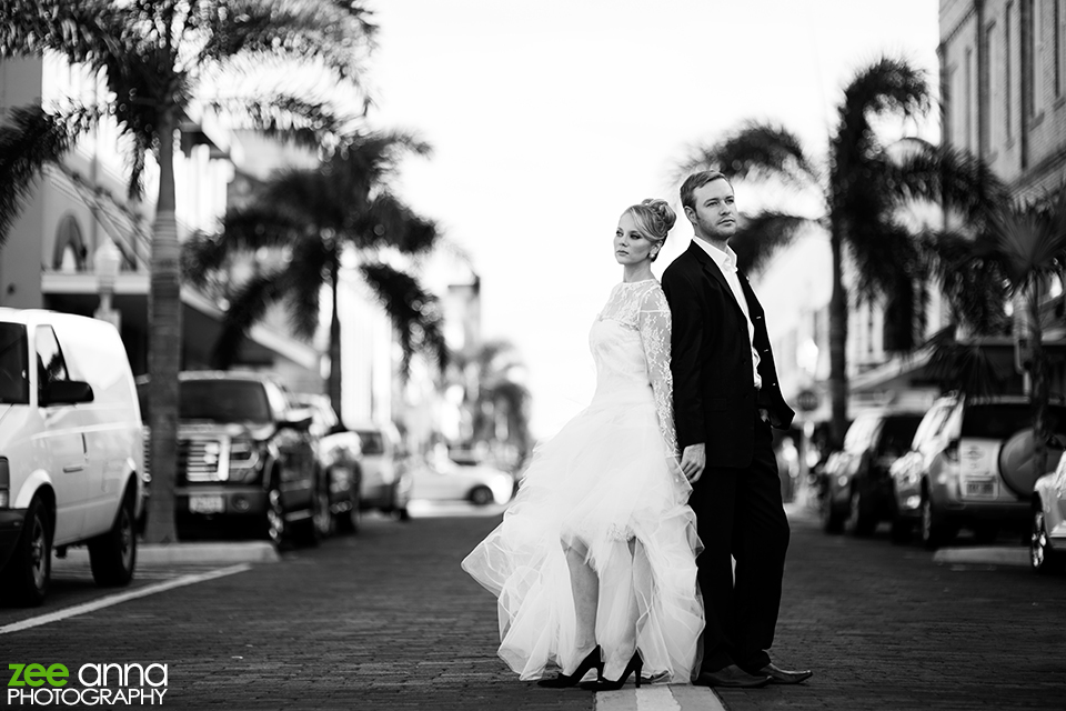 Vow-Renewal-Cody-Tiffany-SpiritsofBacchus-Downtown-Fort-Myers-ZeeAnnaPhotography