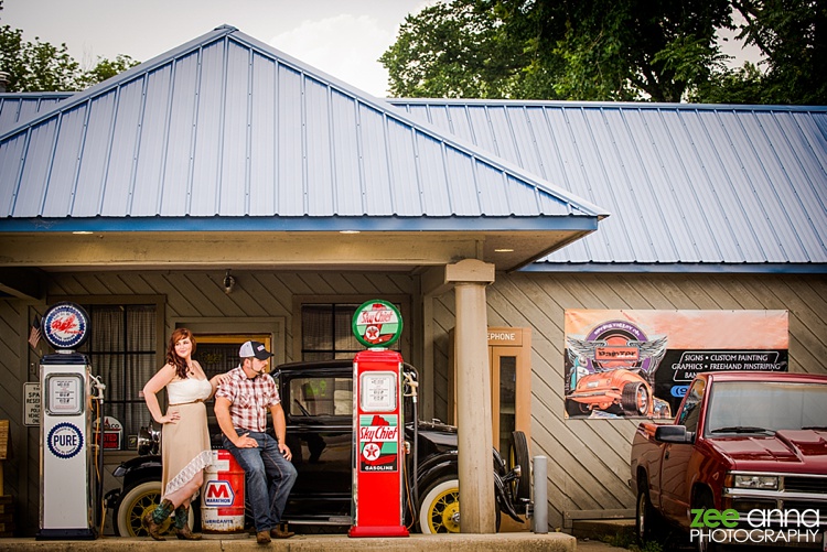 Ohio engagement photography by zee anna photography
