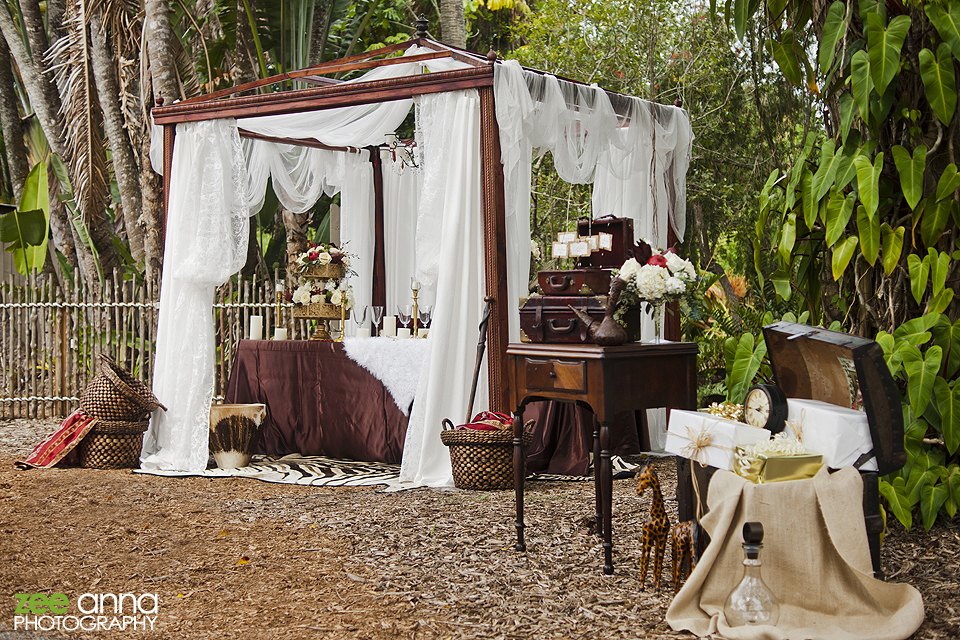 Naples Zoo Wild Weddings Set