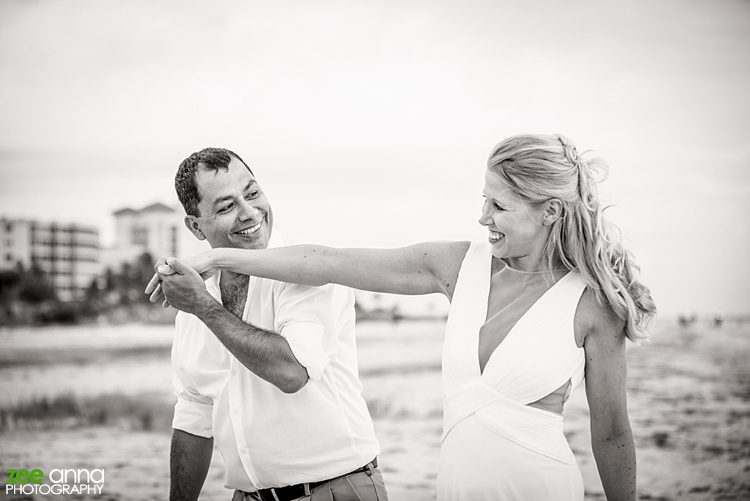 Underwater Anniversary shoot and beach shoot by Zee Anna Photography